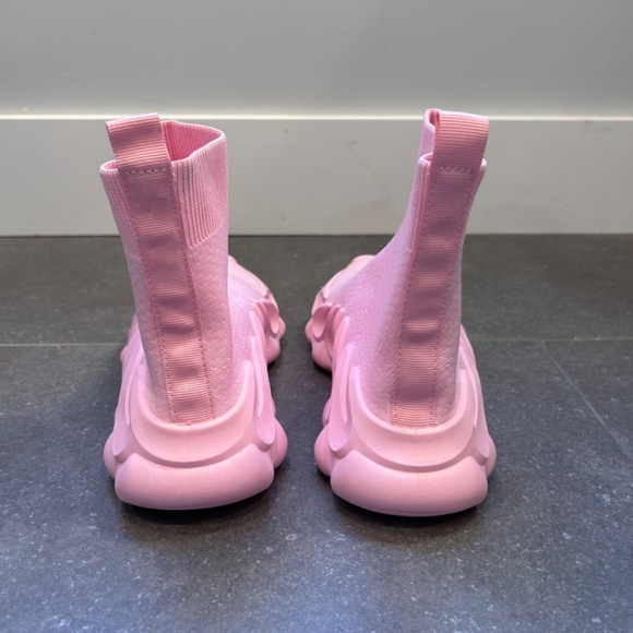 New Cape Robbin Women’s Size 6 Knit Sock Sneakers Pink Santorini - Picture 6 of 6